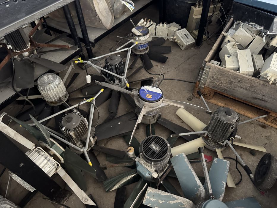 Wentylator do chlewni i do obory - komin wentylacyjny