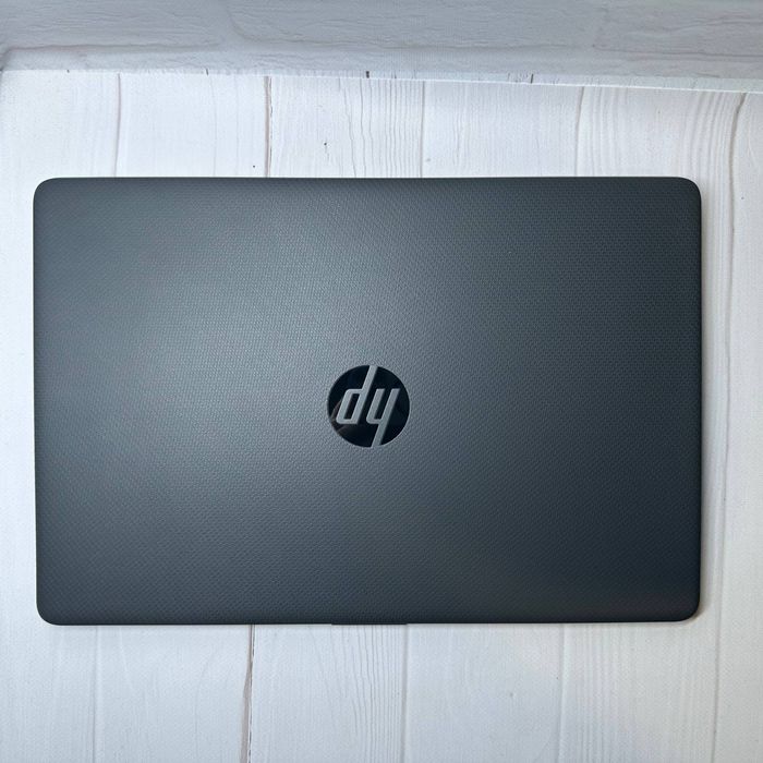 Продам ноутбук HP 15s-eq2000sf | Ryzen 5 5500U| SSD 256 | DDR4 8GB