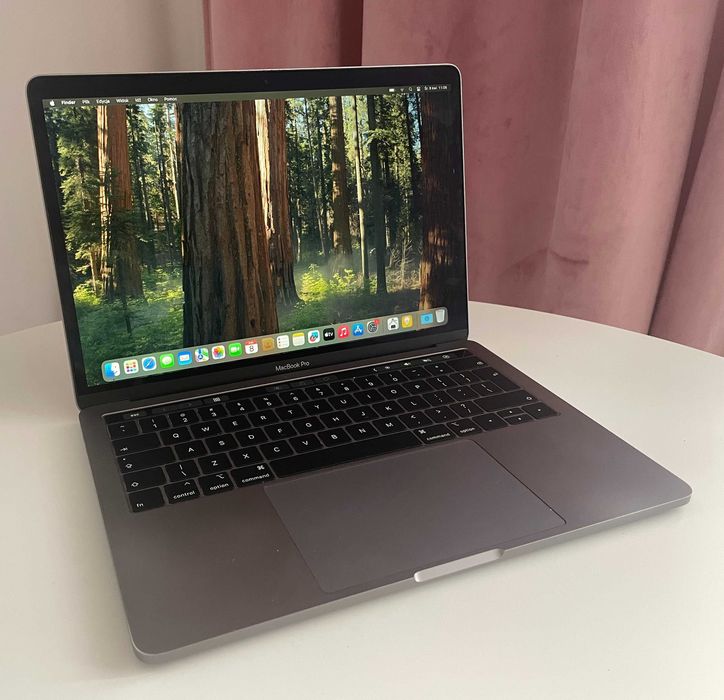 Macbook A1989 i7/16/500GB