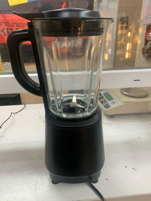 Блендер Laretti LR-FP7316