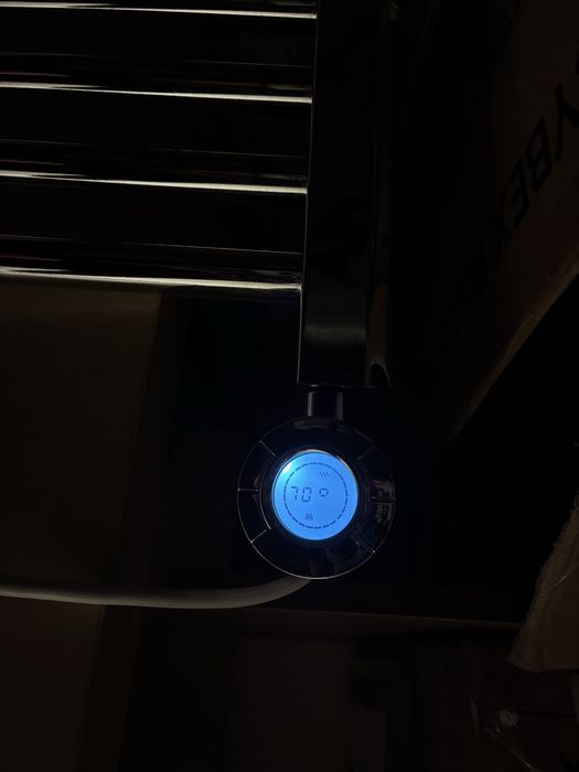 Aquecedor de toalhas elétrico