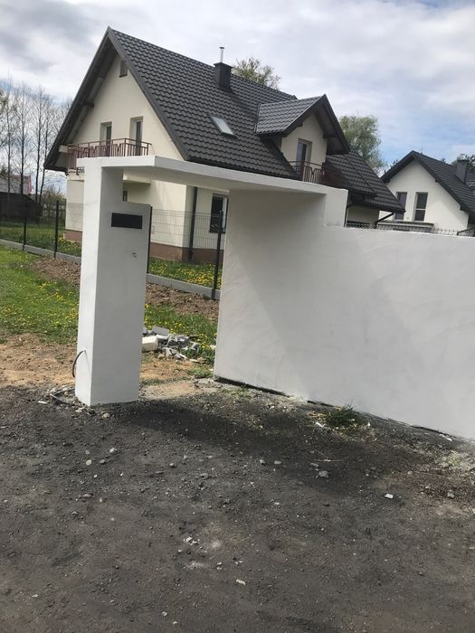 Kompleksowy montaż ogrodzeń i naprawa uszkodzonych ogrodzeń