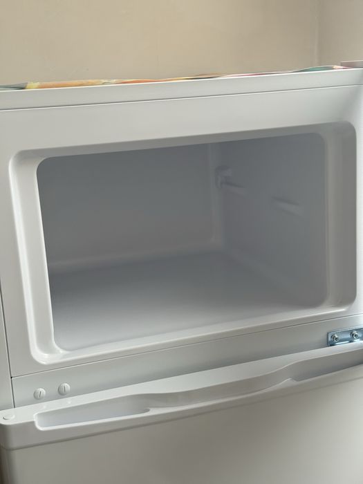 Холодильник.