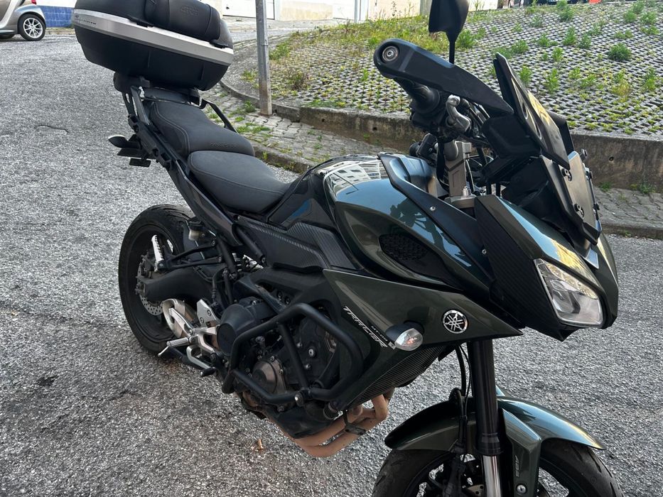 Yamaha tracer 900