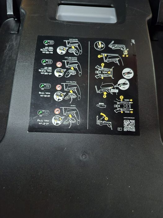 Avionaut Pixel fotelik 0-13 kg z bazą Isofix Black