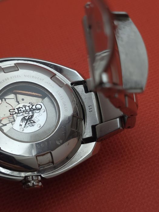 Seiko kinetic GMT