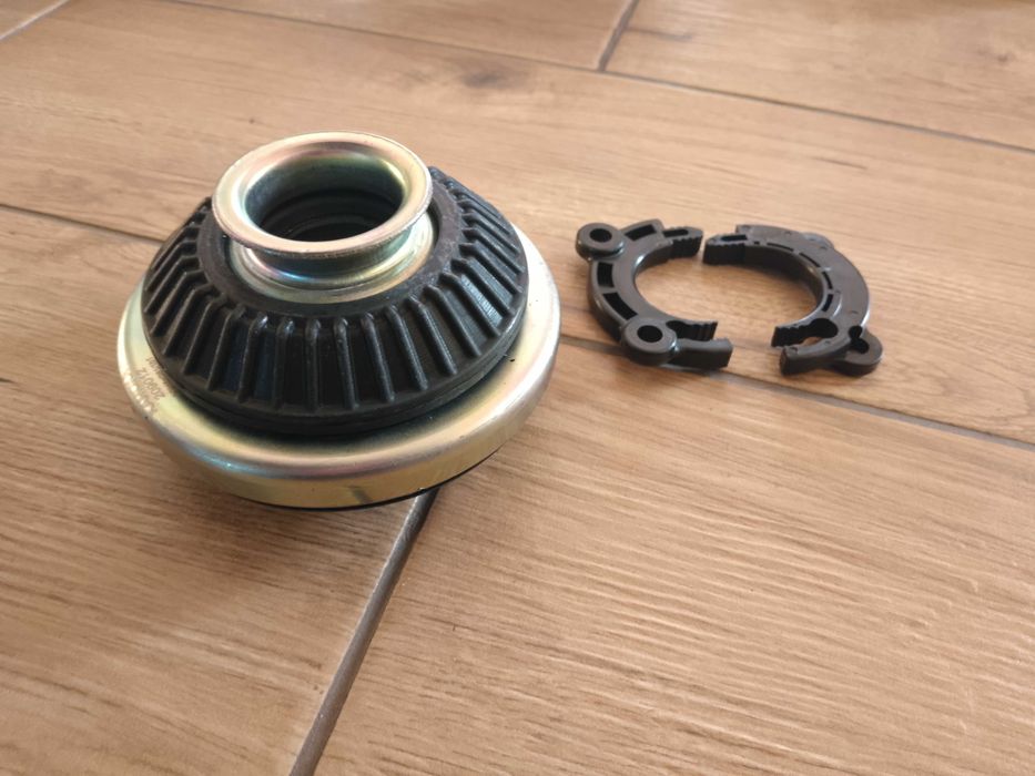 Ремкомплект опорної подушки стойки подшипник Opel Astra H Zafira B