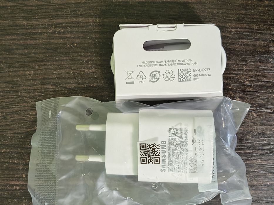 Швидкісна зарядка  Samsung 25W.PDБлок + Кабель 1.метра.EP-TA800