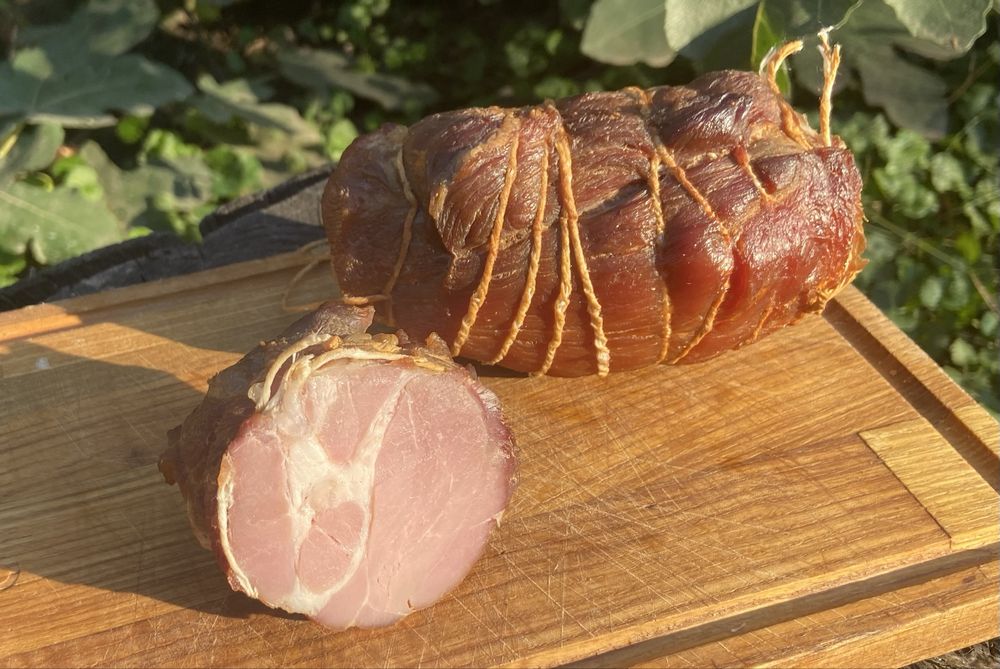 Шовдарь та Ребро копчено-варене Закарпатське