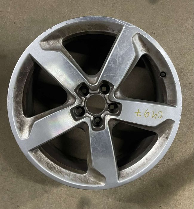 Диск Audi OEM 8R0601025J 8x19 5x112 ET39 DIA66,6 Б/У