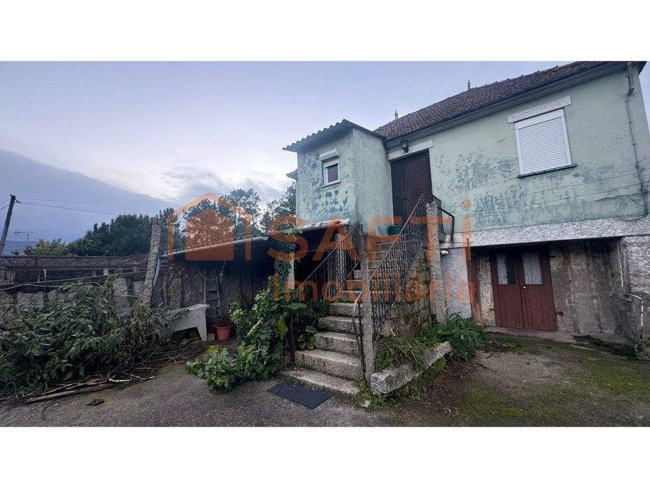 Moradia T3, em zona sossegada