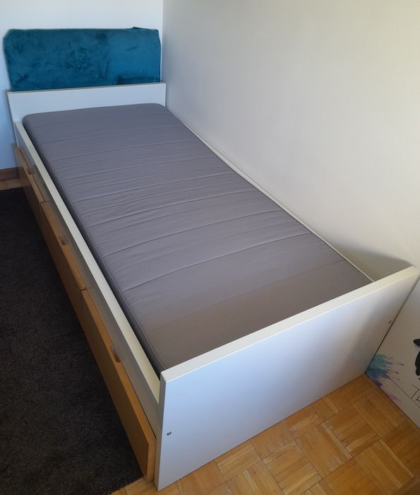 Cama solteiro com 3 gavetões, colchão e estrado Ikea