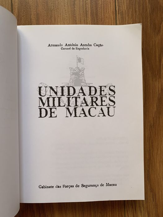 Unidades Militares de Macau - Autografado pelo Autor
