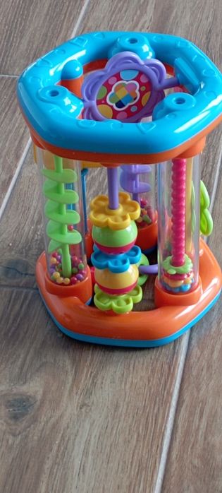 Zabawka do nauki raczkowan