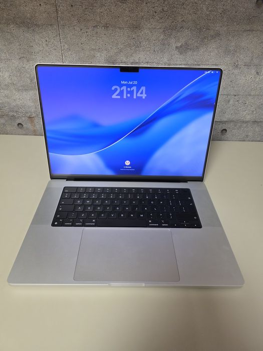 MacBook Pro 16" | M3 Max 36Gb RAM 1Tb | GPU 30 Cores