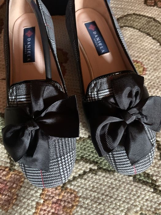 Sapato novo a estrear