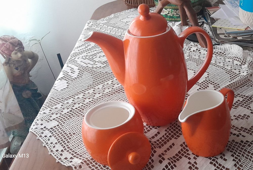 Loiças bules,leiteiras,chávenas SPAL