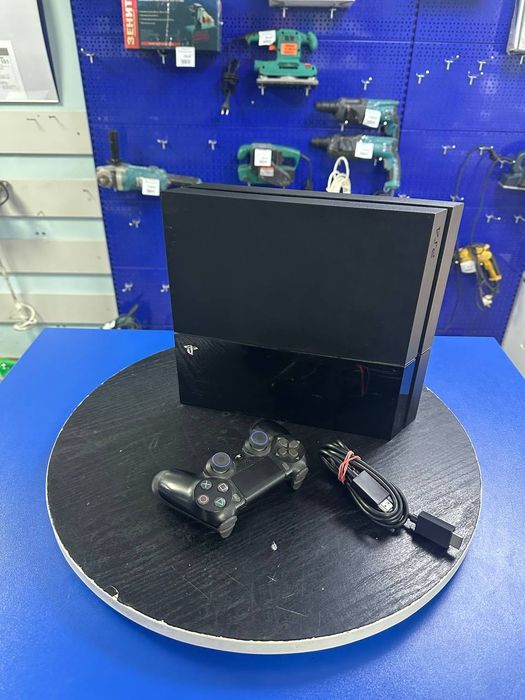 Ігрова приставка Sony PlayStation 4 Fat 500gb.
