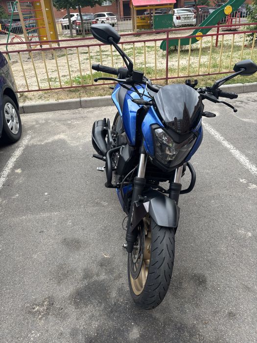 Bajaj Dominar 400 2018