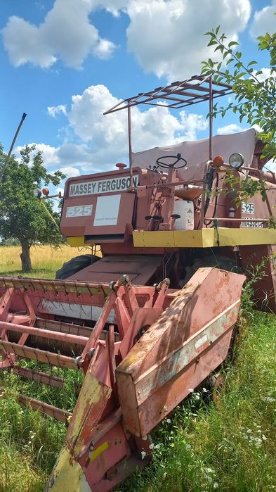Продам комбайн Massey Ferguson 525