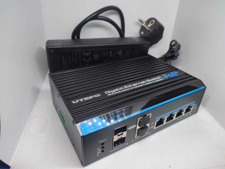 Gigabit PoE-комутатор Utepo UTP7204GE-HPOE з 4 портами PoE