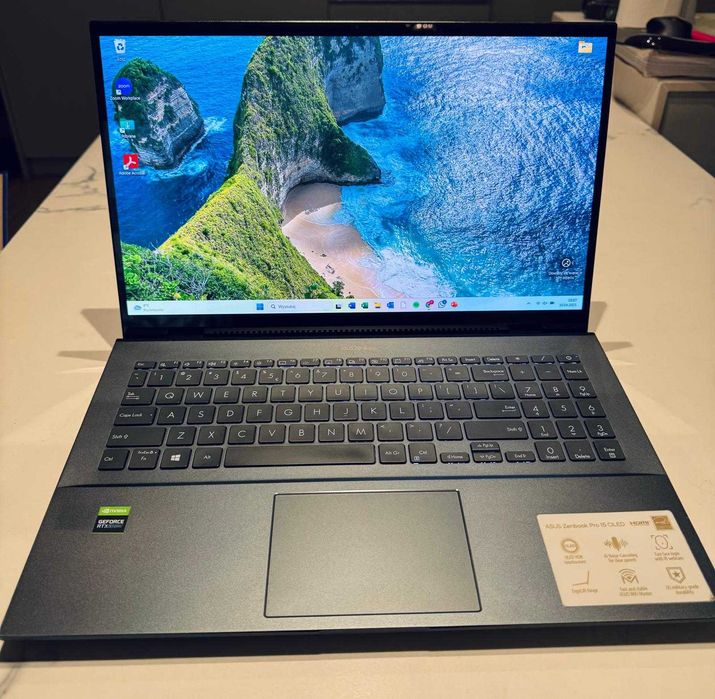 Laptop ASUS Zenbook Pro 15 UX535 oled ryzen 7  16gb 1tb SSD OLED,15,6"