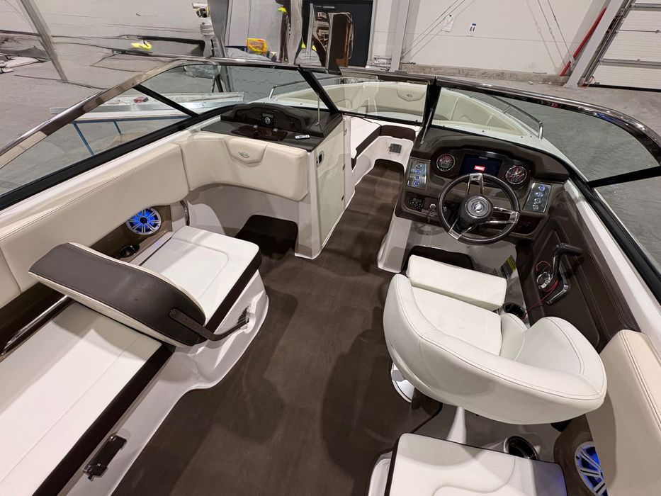 Łódź  motorowa CHAPARRAL 237 SSX  rok 2022 niski przebieg