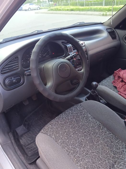 Продам Ланос 1.5 2011 года