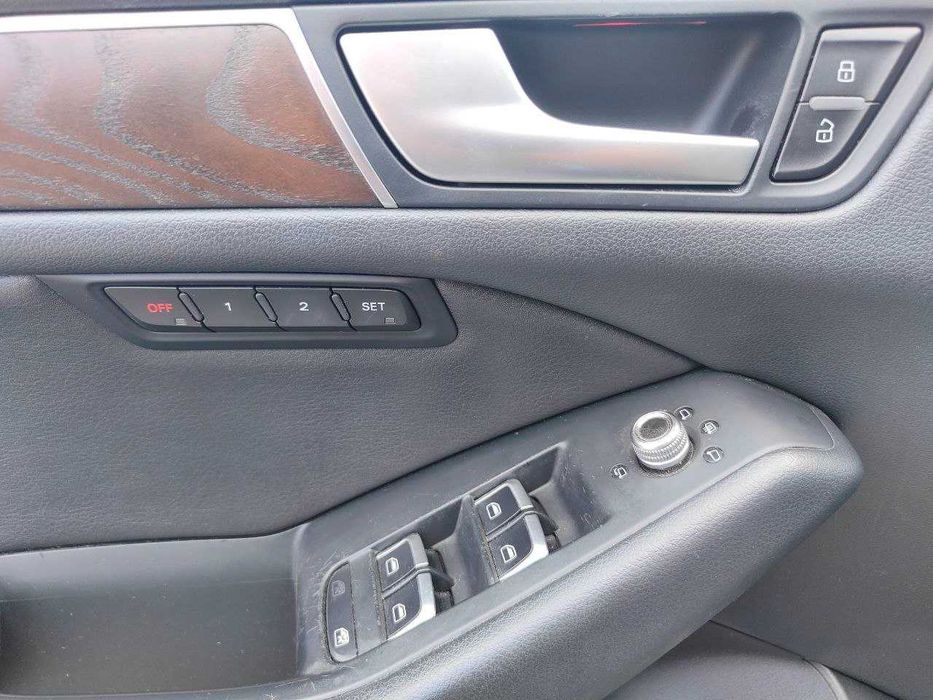 Продам Audi Q5 2014 року.