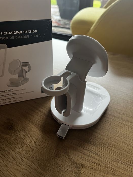 Podstawka ładująca 3 w 1 OtterBox