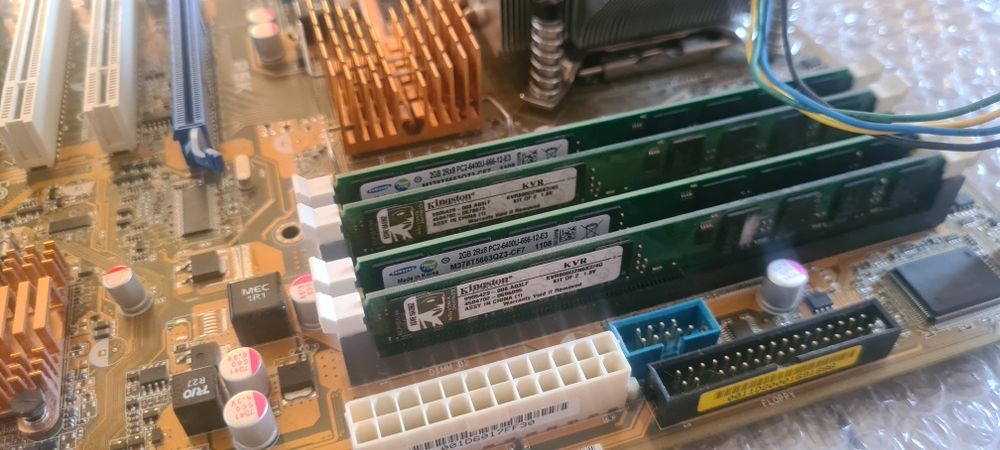 Płyta Asus P5K, 4x2GB RAM, Xeon E5450, chłodzenie