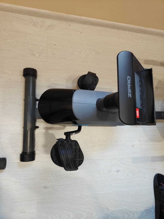 Магнітний горизонтальний велотренажер Zipro Vision