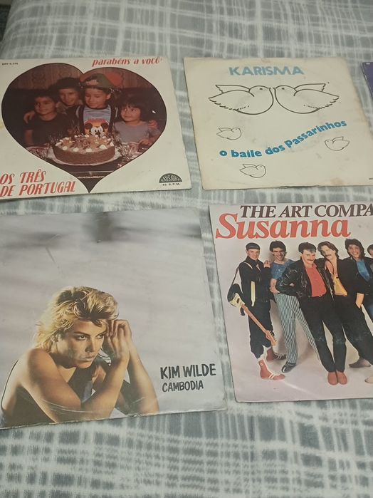 Small Vinyl Records426242425750169603