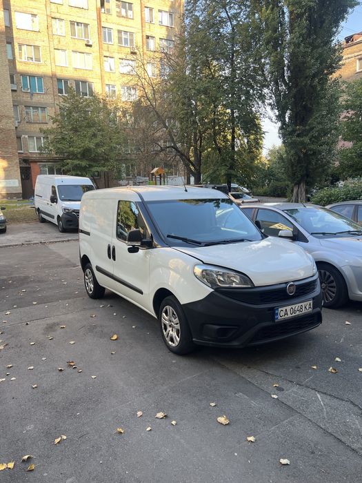 авто вантажне Fiat doblo