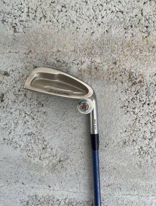 Vários Tacos De Golfe