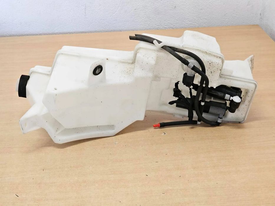 zbiornik płynu spryskiwaczy volvo s90 v90 v90 cc 2016-2024 31662428