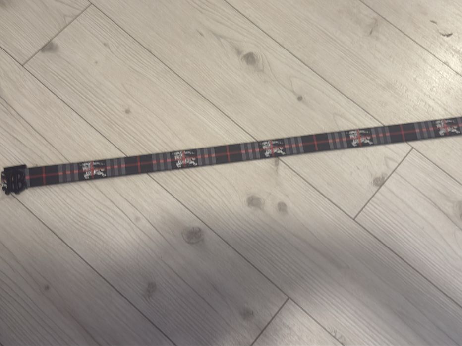 pasek burberry czarny 110cm