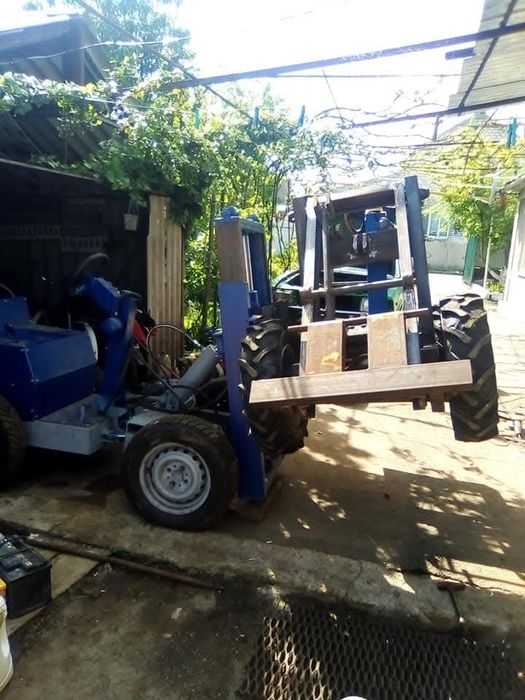 Продаю міні-погрузчик