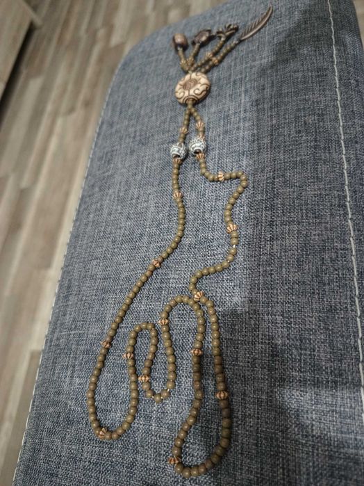 Wisiorek biżuteria, koraliki