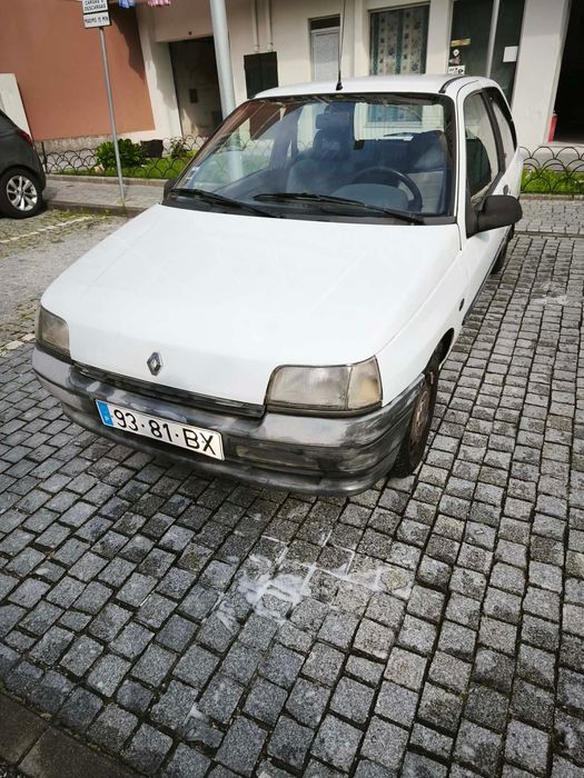 Renault Clio I 1.2 gasolina