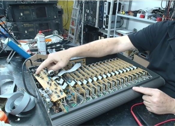 Montagem e reparação equipamento para estúdio, audito e vídeos.