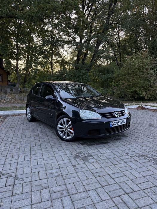 Golf 5 2005 рік 1.4 FSI гольф 5