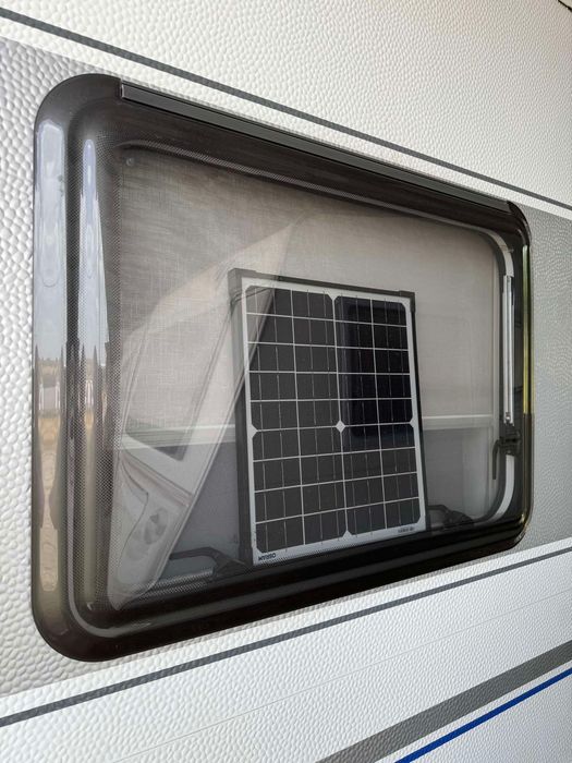Painel solar Osram de manutenção de bateria 12V