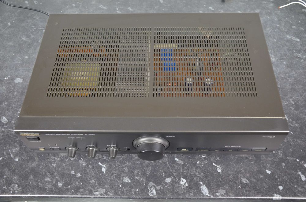W super stanie wzmacniacz stereo TECHNICS SU-V300 Japoński New Class A