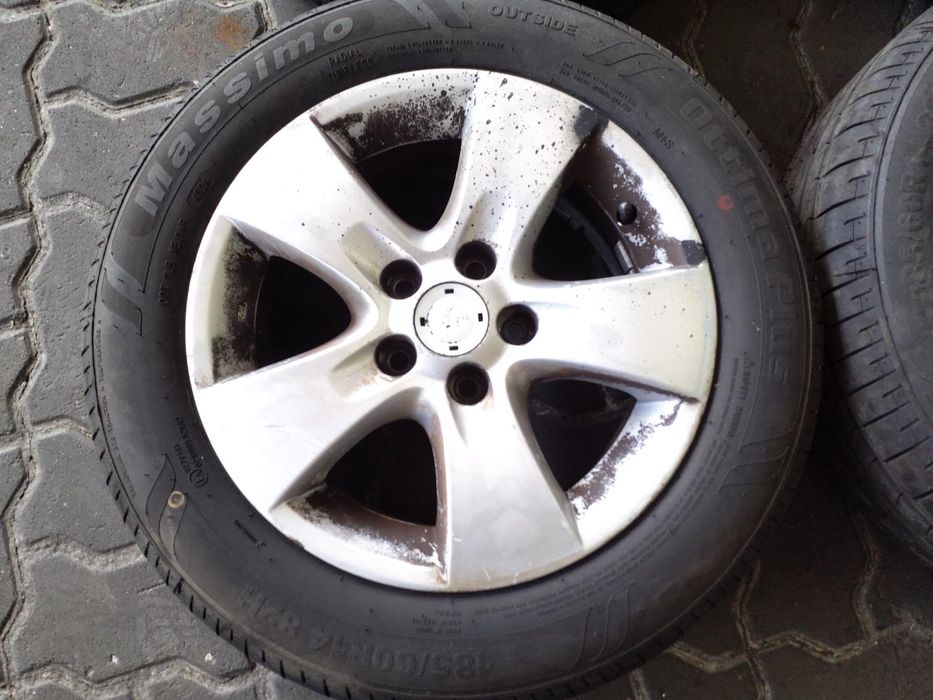 Jantes Skoda R14 Com Pneus 185/60 Furação 5X100