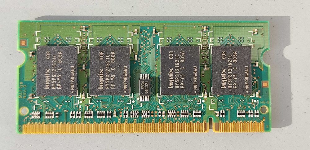 Pamięć 512MB Sodim DDR2 Hynix do laptopa
