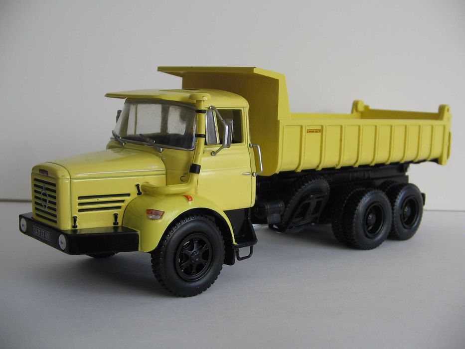 Berliet GBH 12 6x4 (1967) – Model 1:43 – Hachette – Kultowe ciężarówki