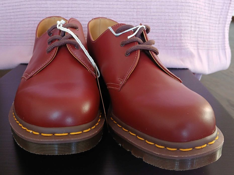 Dr Martens 1461 made in england, rozmiar 10, cherry red, oxblood
