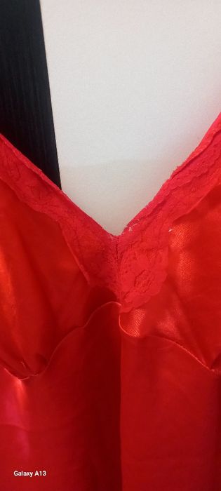 Satynowa koszulka do spania