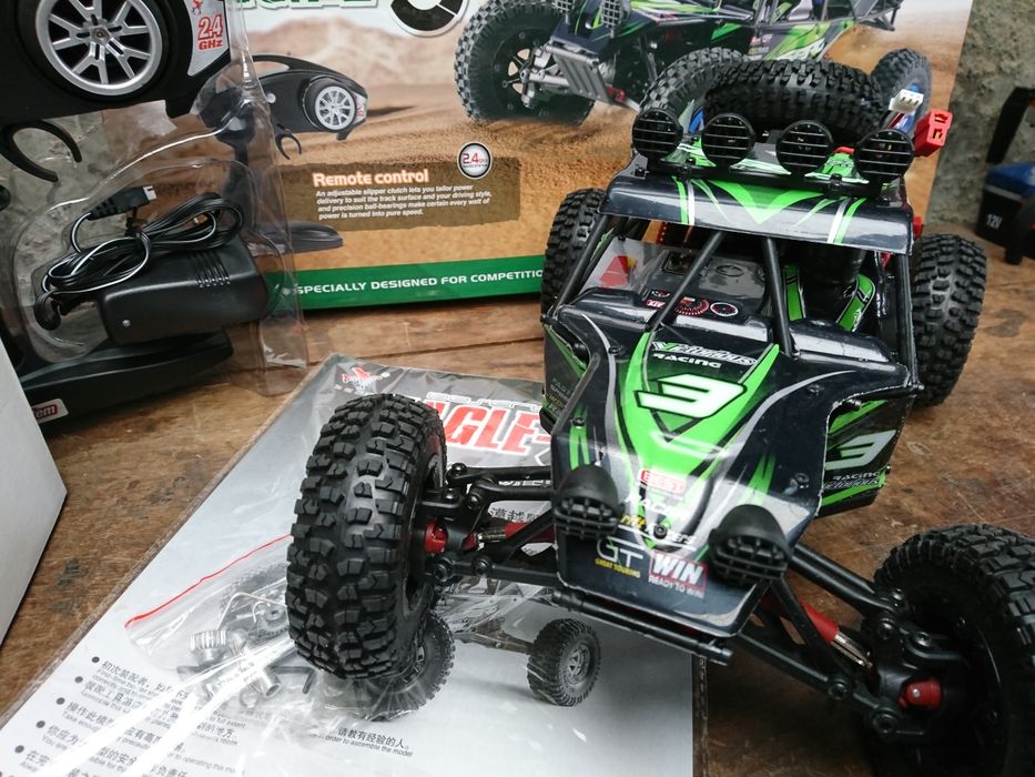 Carro Telecomandado NOVO 4x4 Desert Pronto Andar